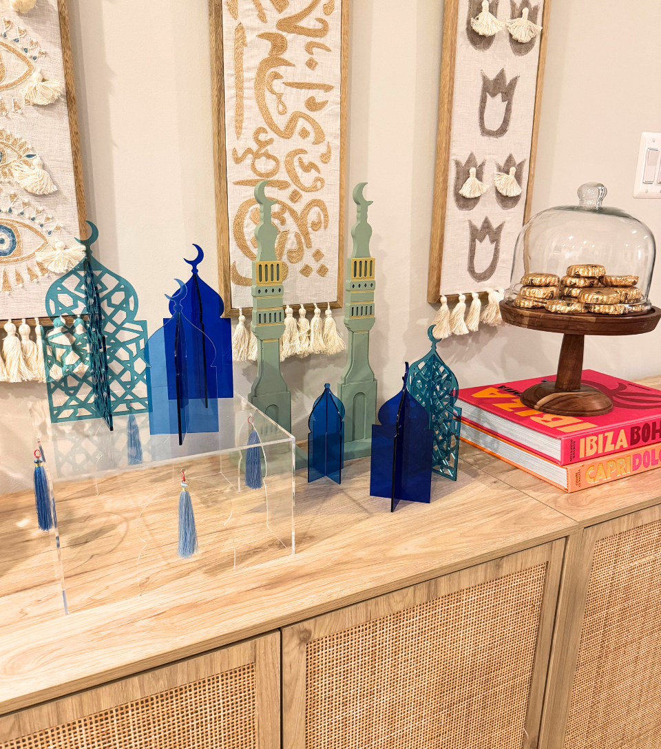 Elegant Acrylic Minaret Set