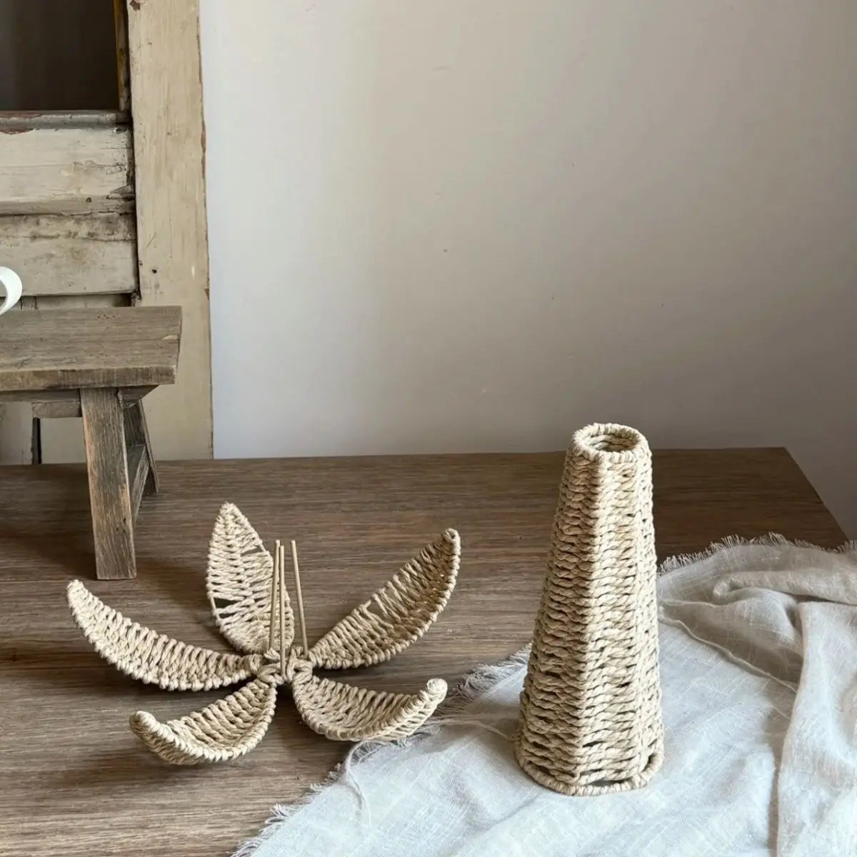 2026 Creative New Handmade Weaving Tree Home Decoration Ornaments Grass Weaving Tree-Shaped Landscape Photography Props LI757